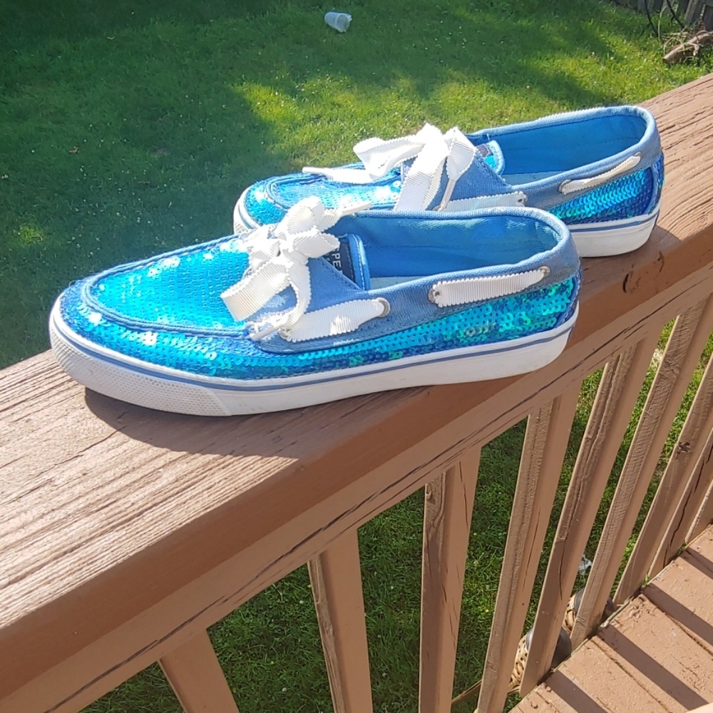 Sequin topsiders